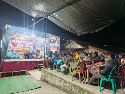 Persiapan Penampilan Campursari di RT 05 RW 02